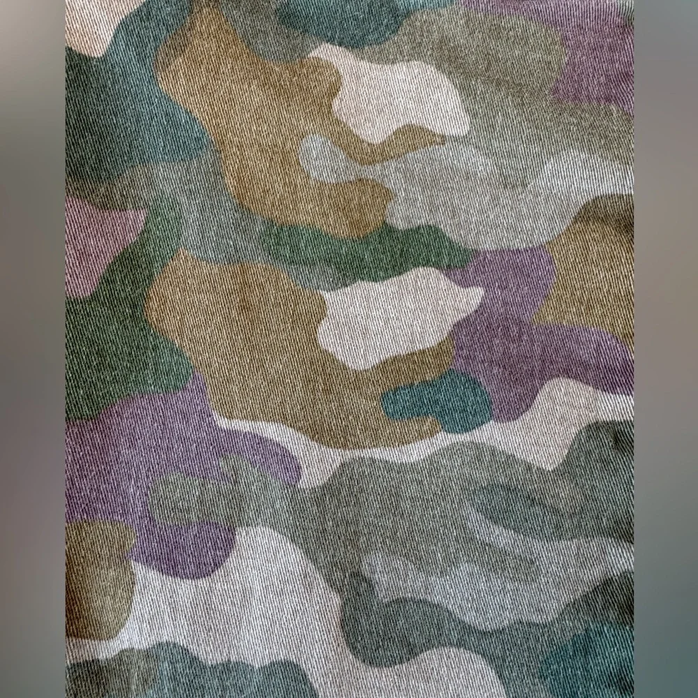 Anthropologie Jefferson Slim Fit Utility Camo Button Fly Jeans Women’s Size 30